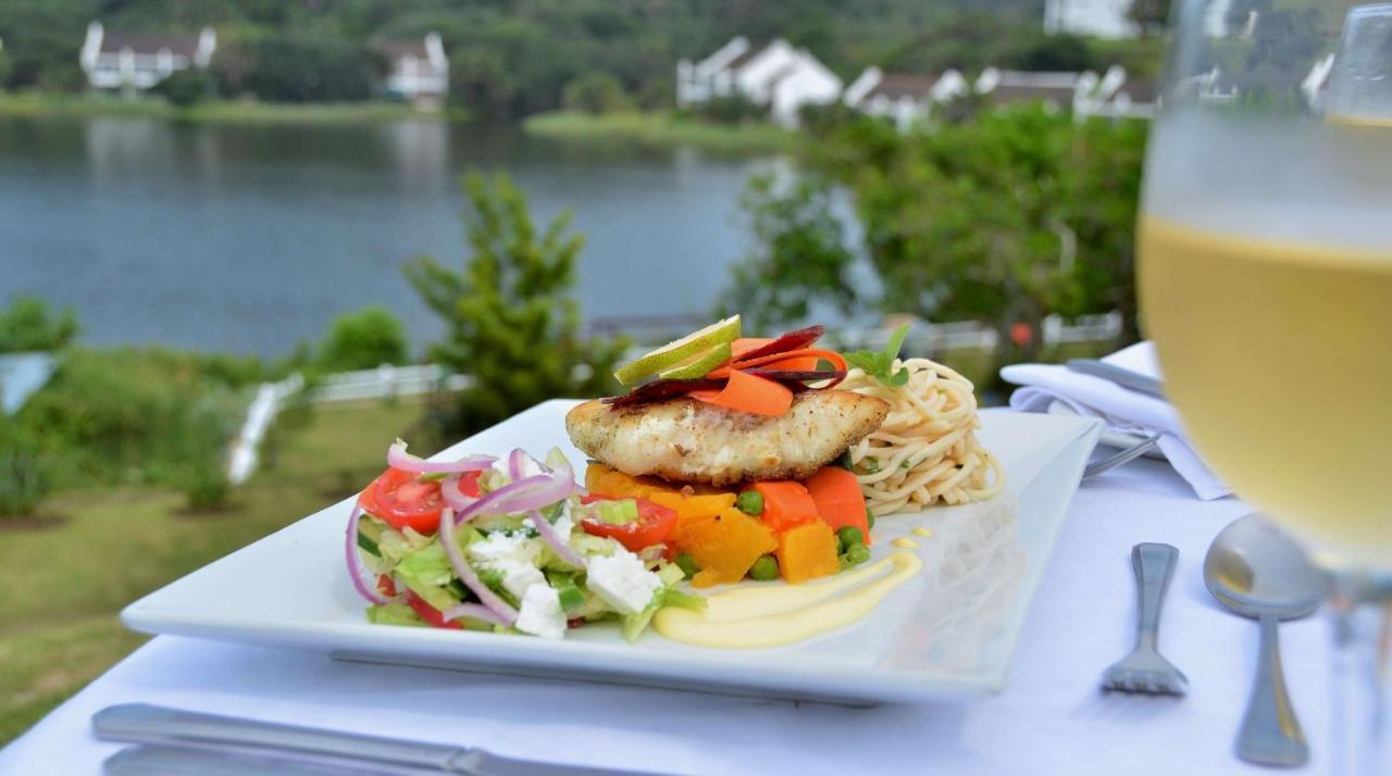 The Estuary Hotel & Spa Port Edward Buitenkant foto