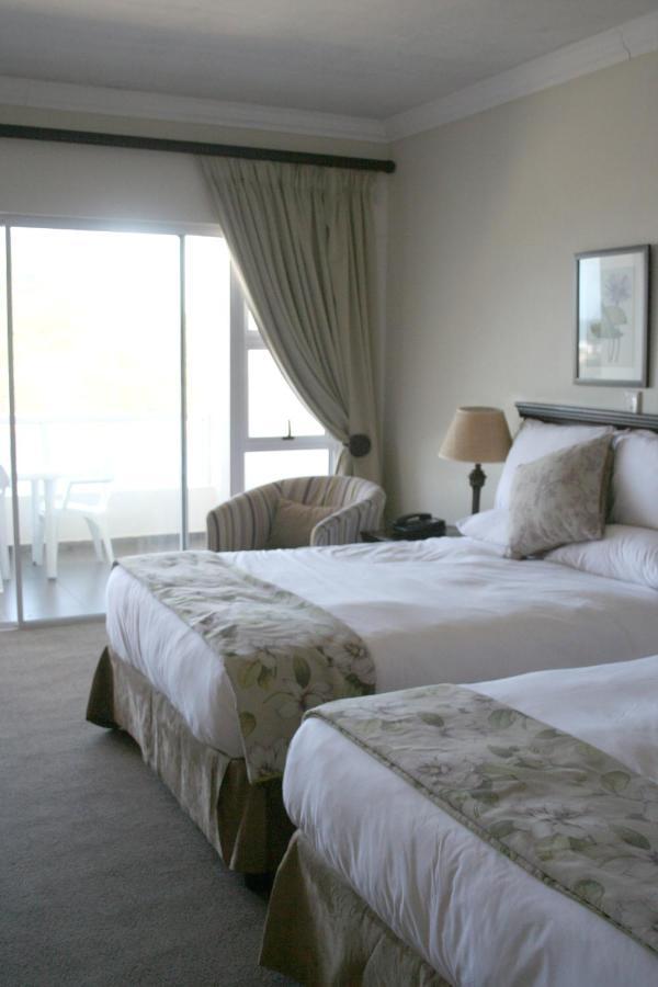 The Estuary Hotel & Spa Port Edward Buitenkant foto